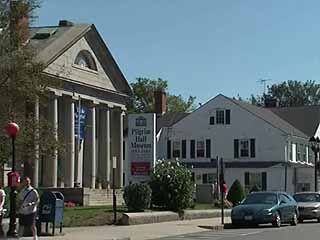  الولايات_المتحدة:  Massachusetts:  Plymouth:  
 
 Pilgrim Hall Museum